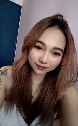 Alternative view of Nana