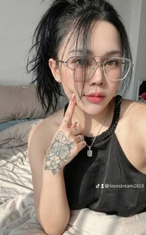 Alternative view of Hana