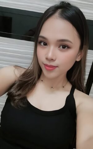 Alternative view of Ella